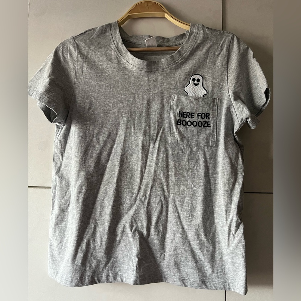 NWOT La Luna Here for Booze Tshirt